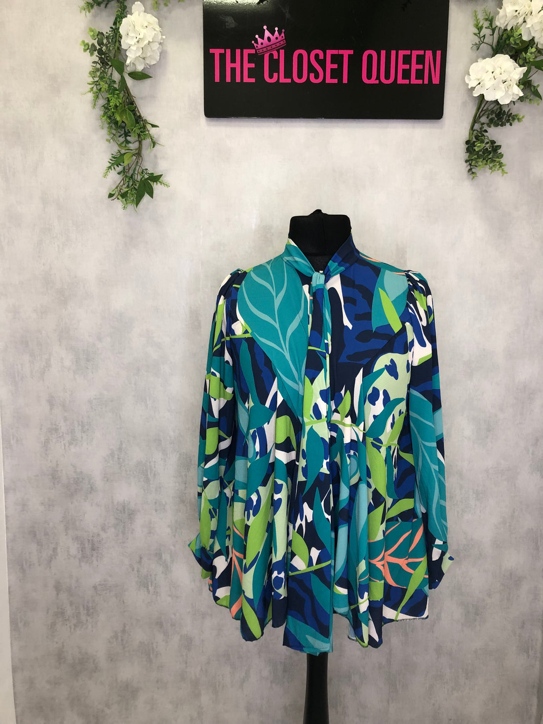Flow Bow Blouse Midsize LOL Print
