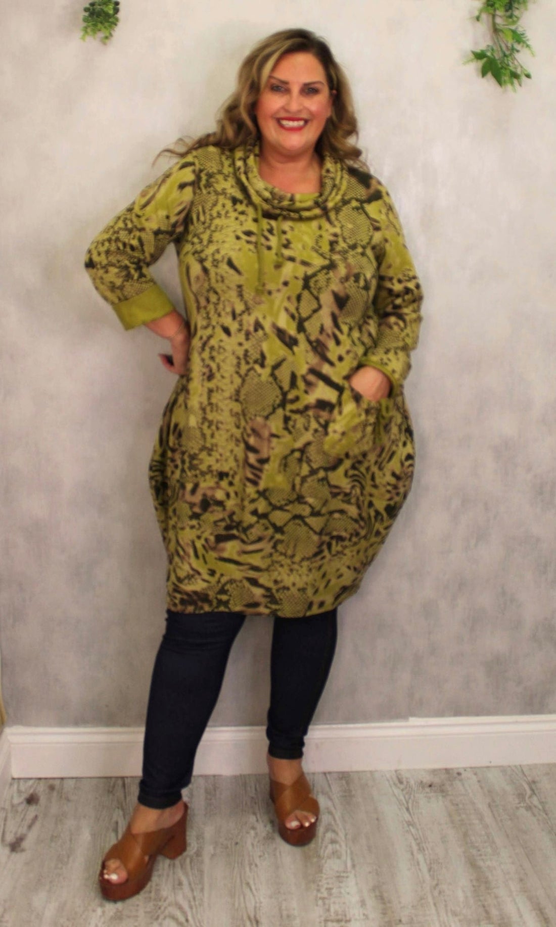 Indian Cowell Dress Rep Print