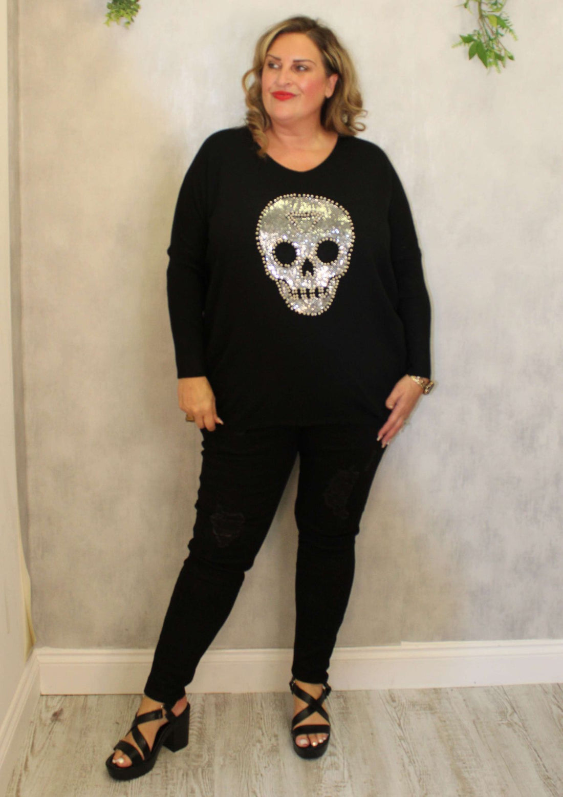 Baring Skull Jumper