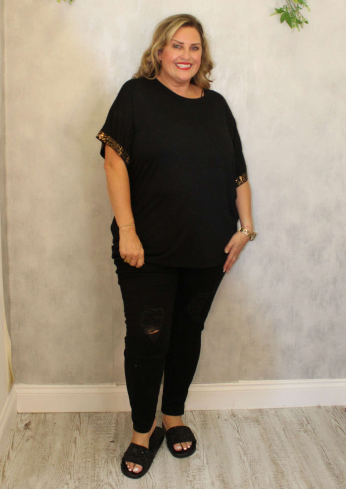 Glitz Lep Trim T-Shirt