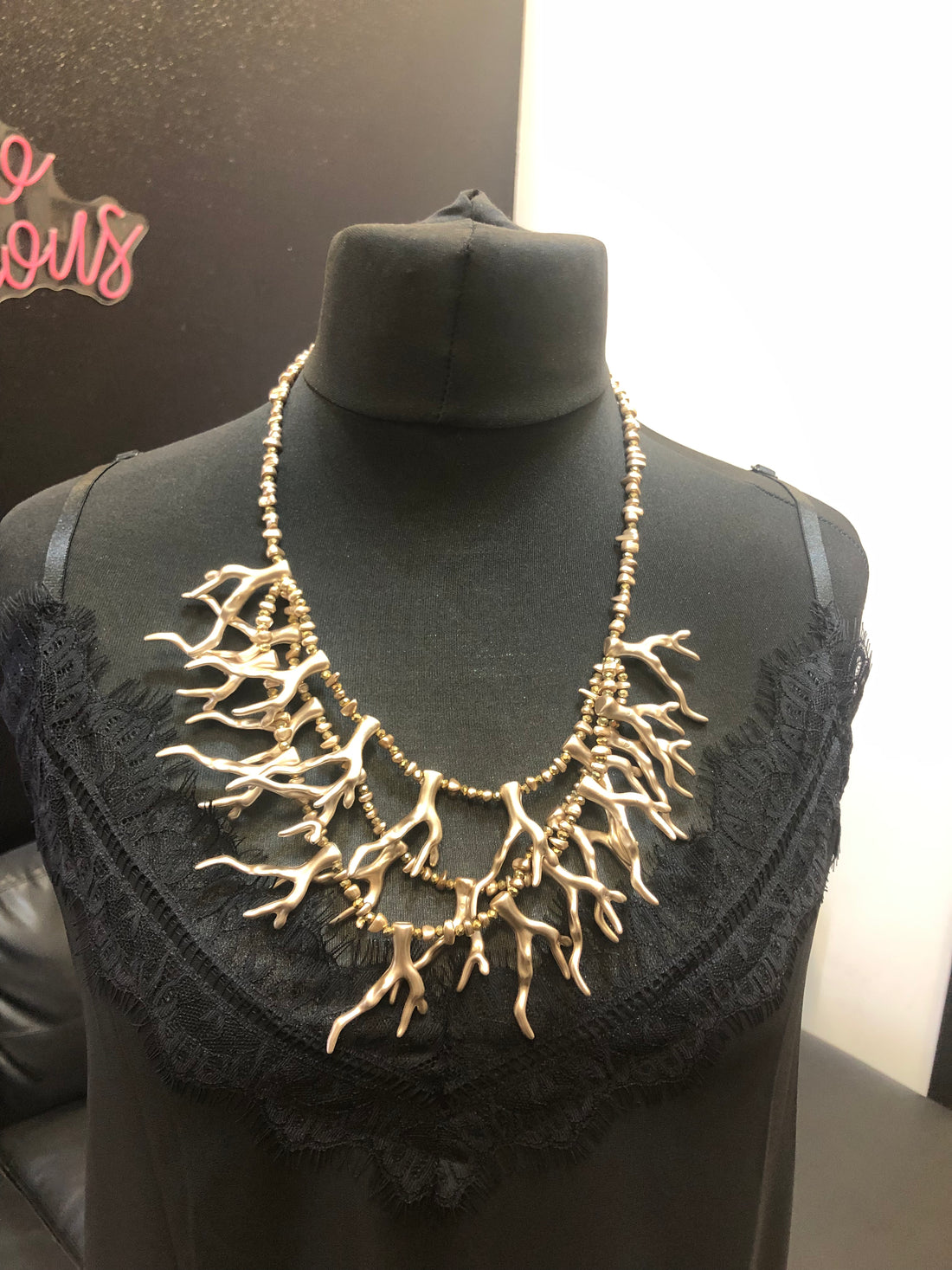 Coral Layer Necklace