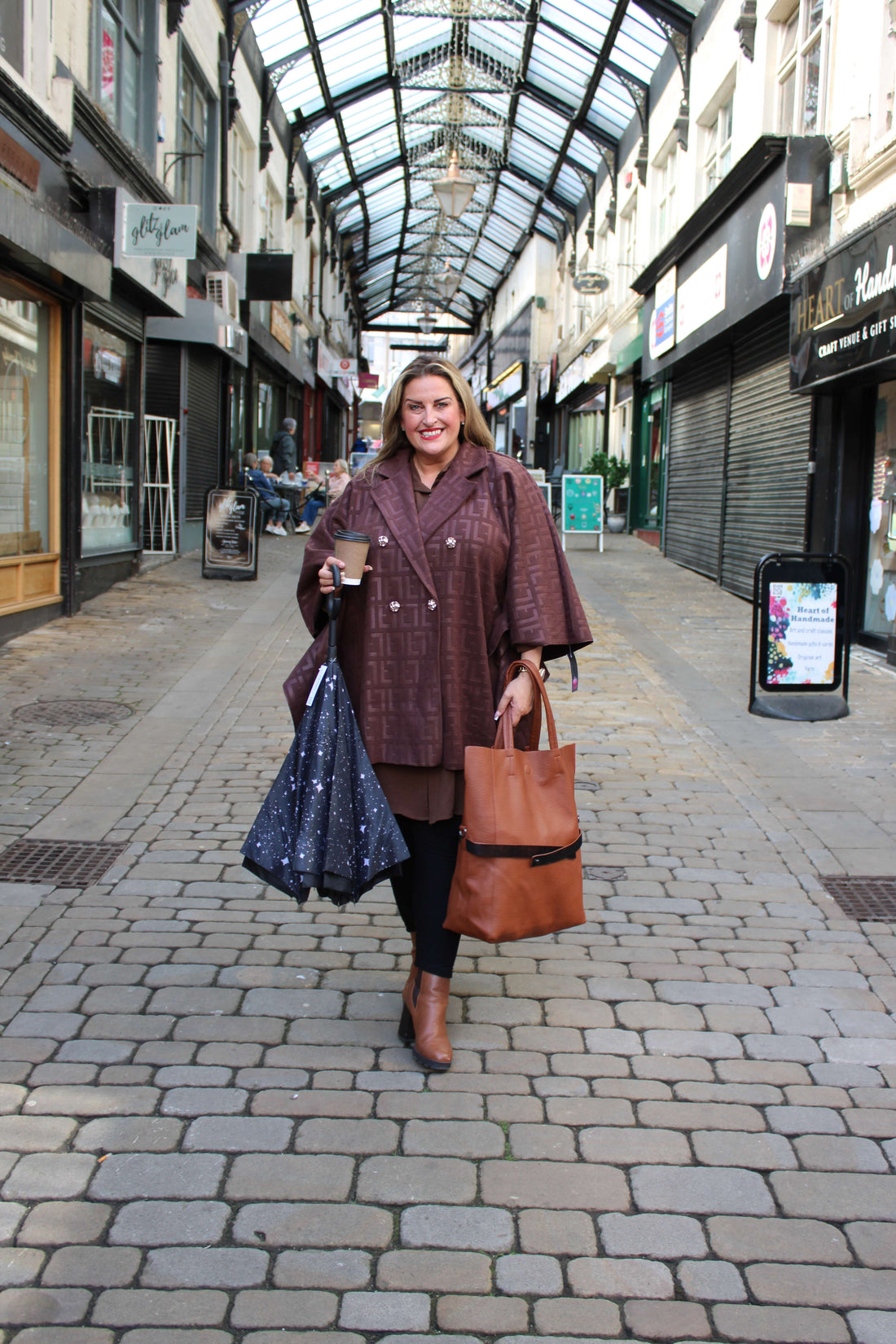 Endi Cape Coat