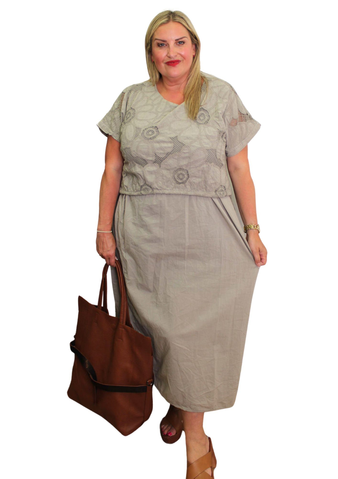 Shee Dress Embroidered Top
