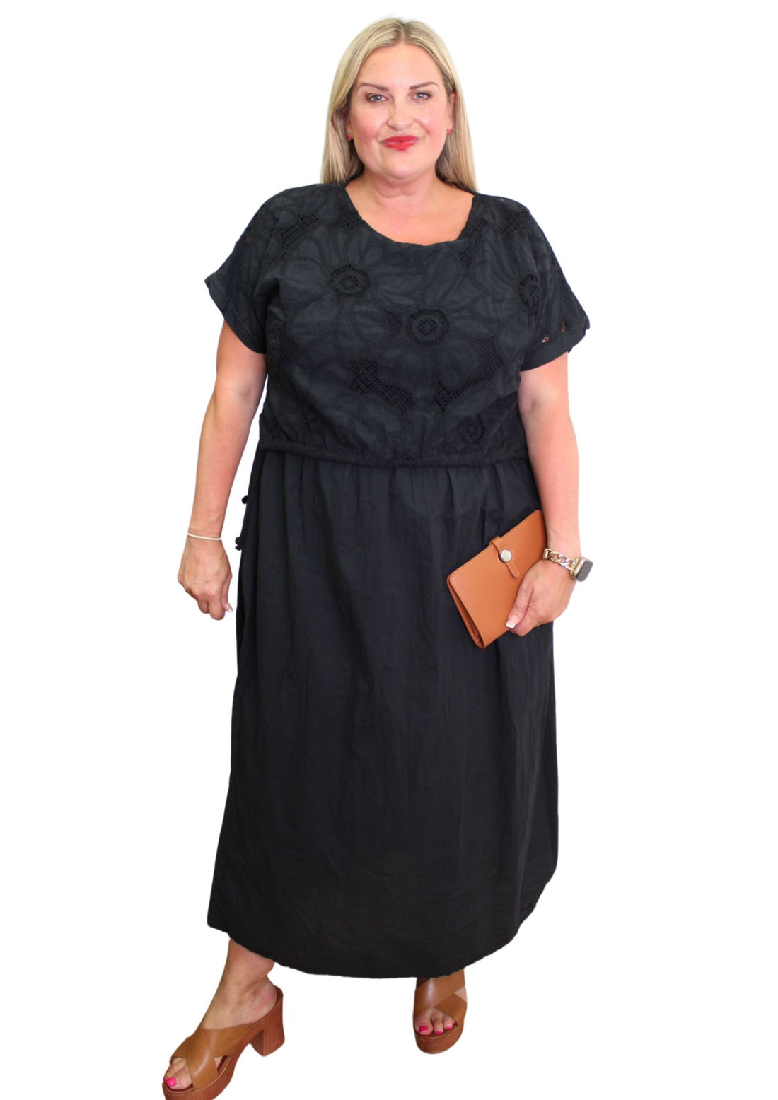 Shee Dress Embroidered Top