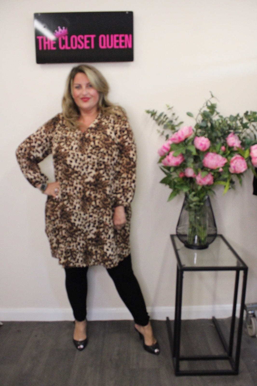 V Pleats Dress Animal Print