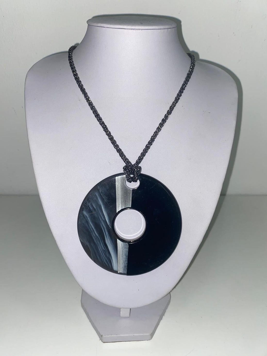 Disc Necklace