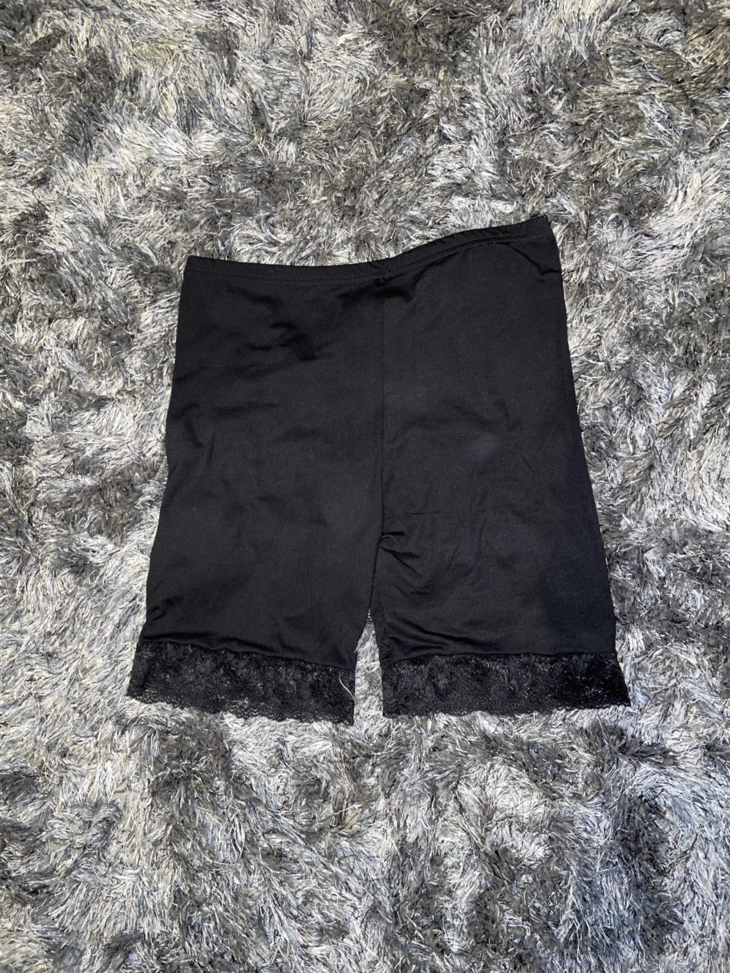 CHUB RUB SHORTS LACE TRIM