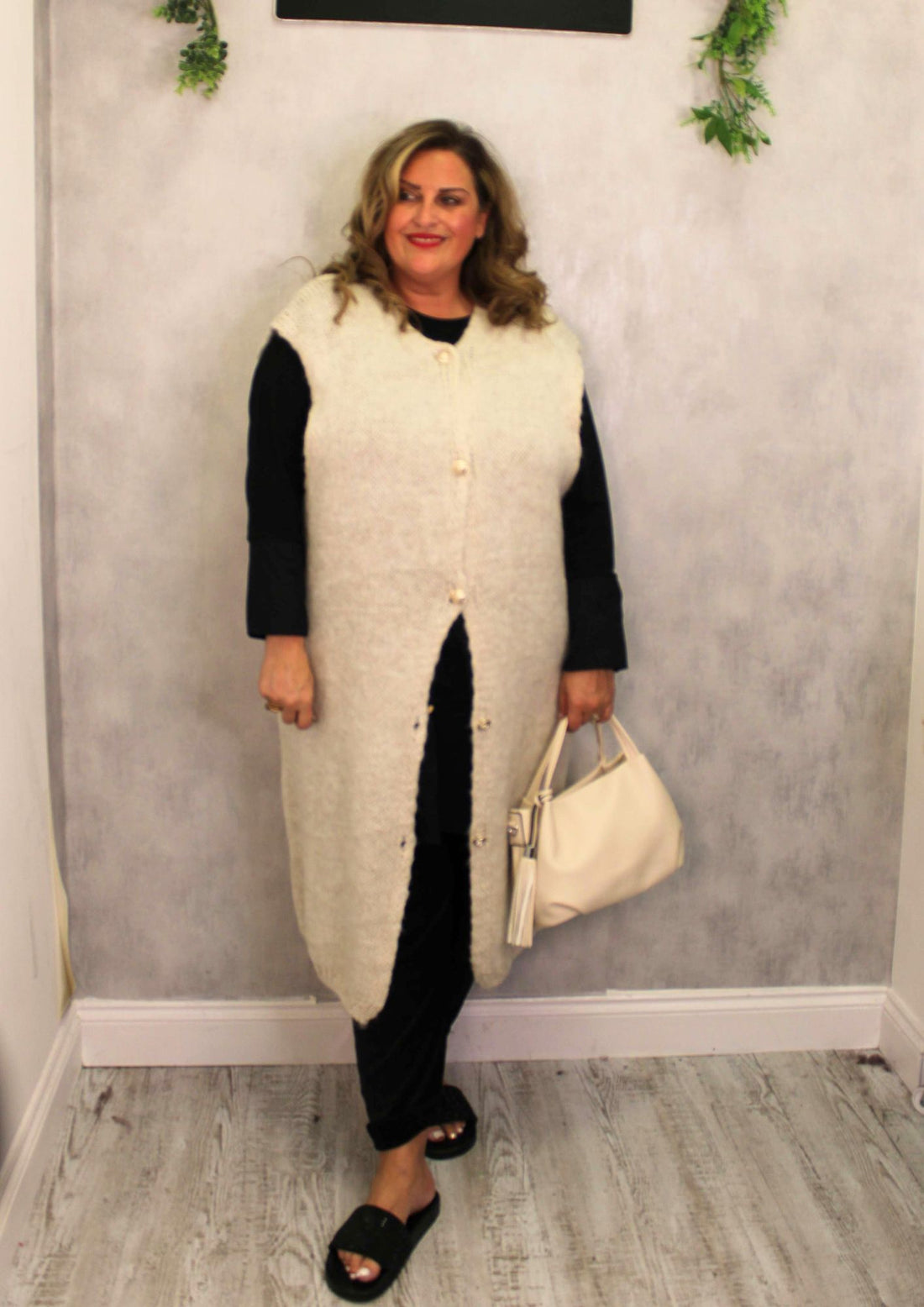 Maxi Knit Cardigan waistcoat