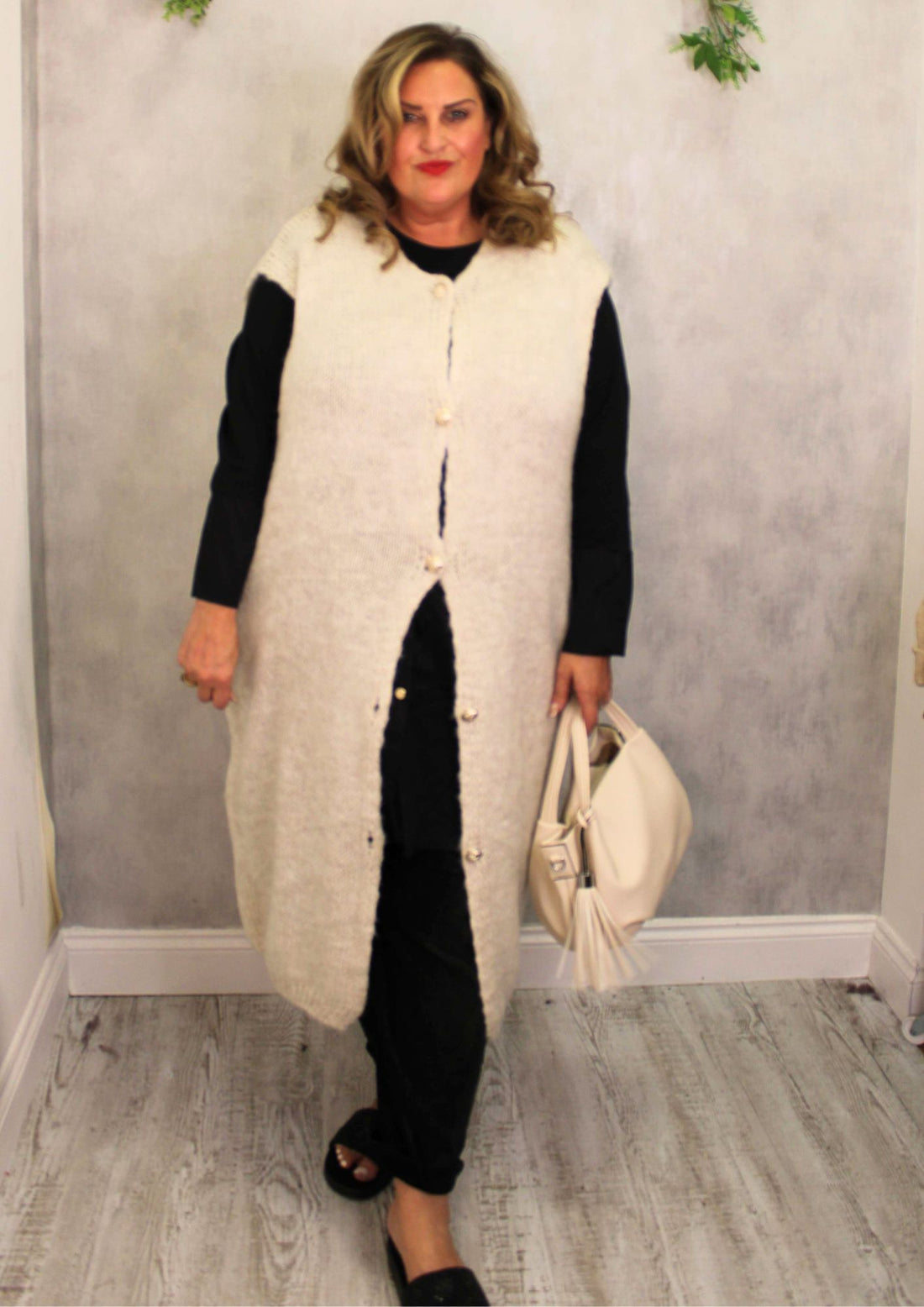 Maxi Knit Cardigan waistcoat