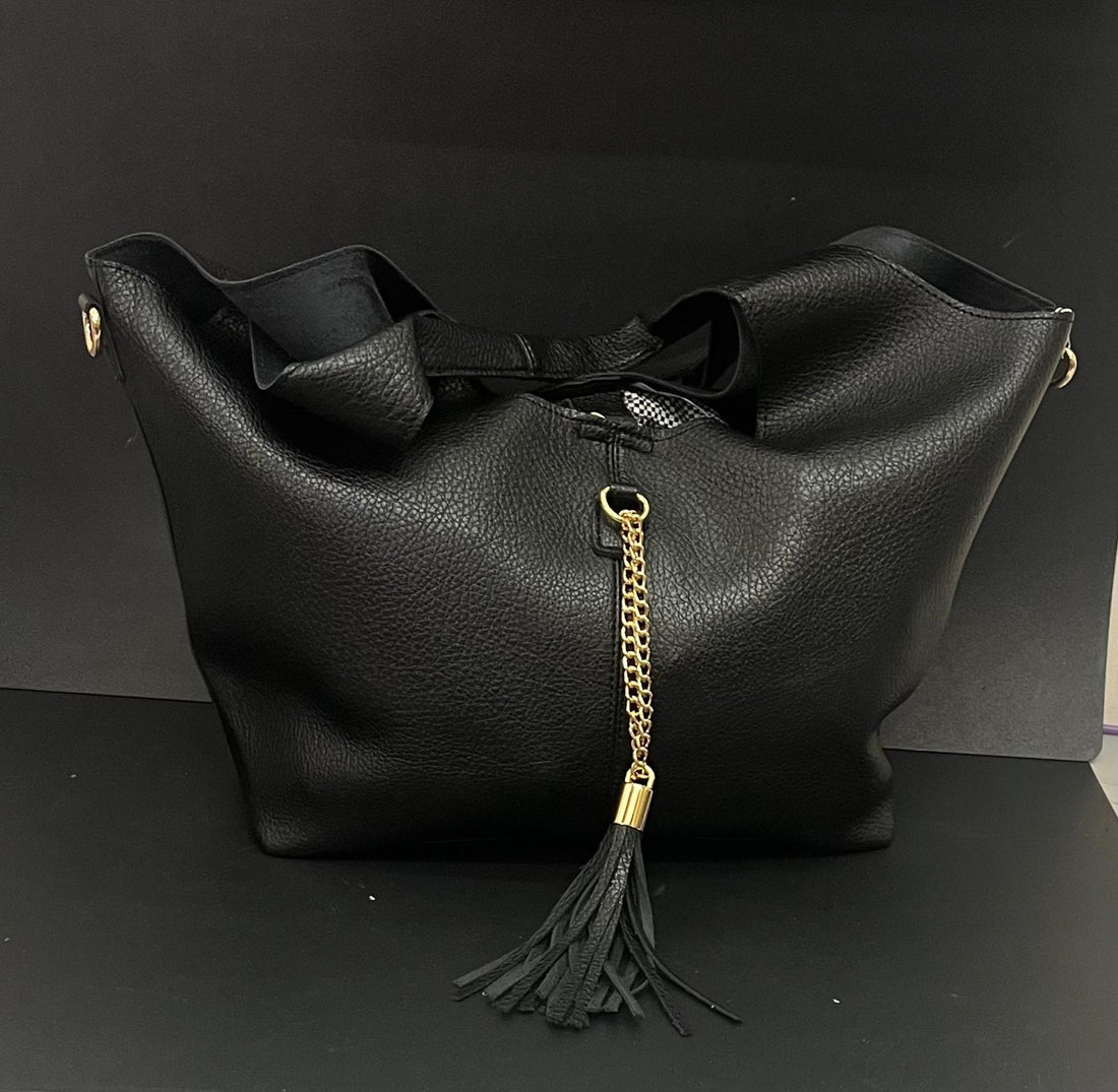 Ring Chain Tassel Bag