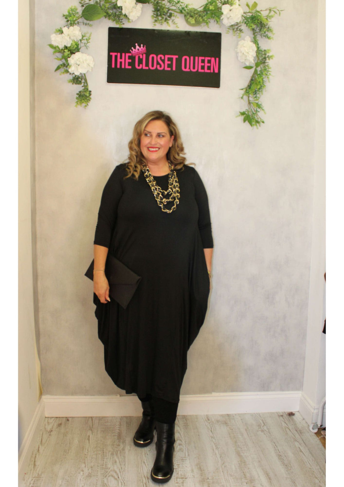 Side Point Dress Plain 3/4 Sleeve
