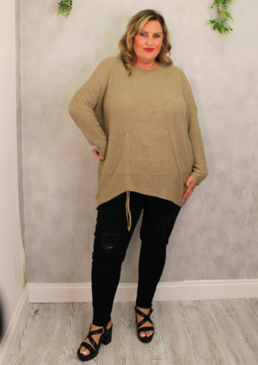 Team Pully Light Top
