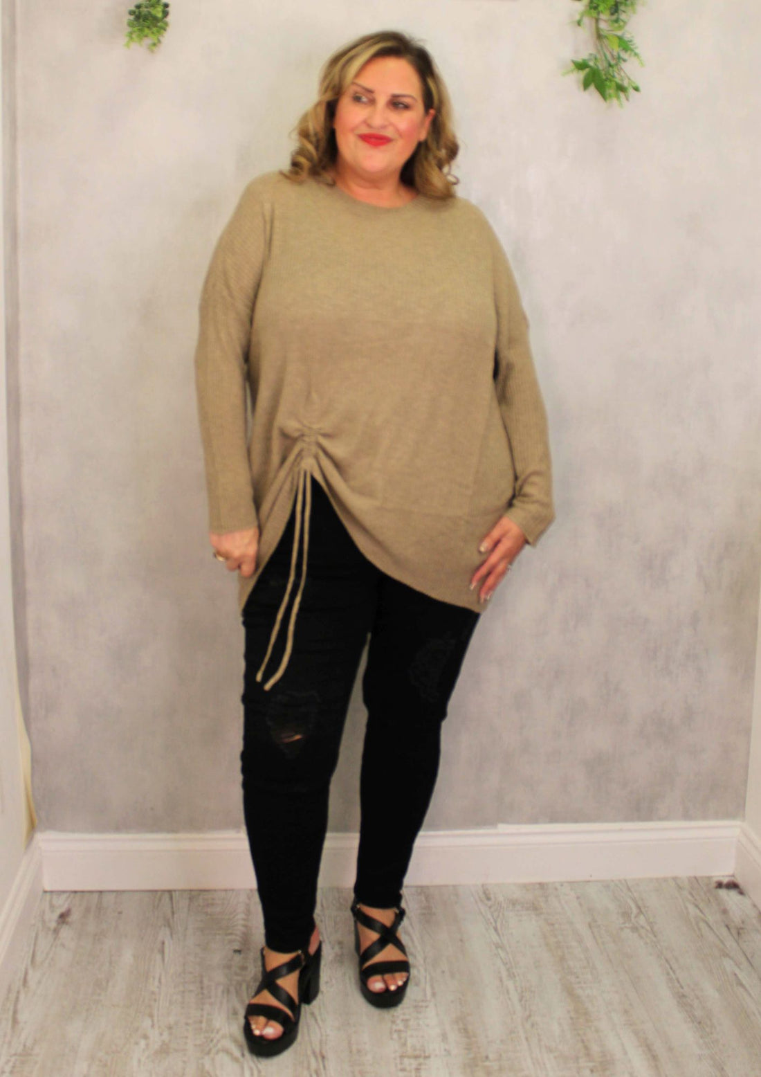 Team Pully Light Top