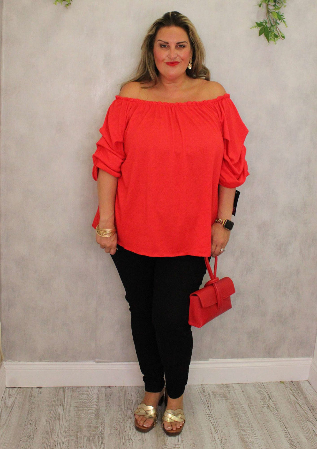 Tuck Sleeve Fine Knit Top