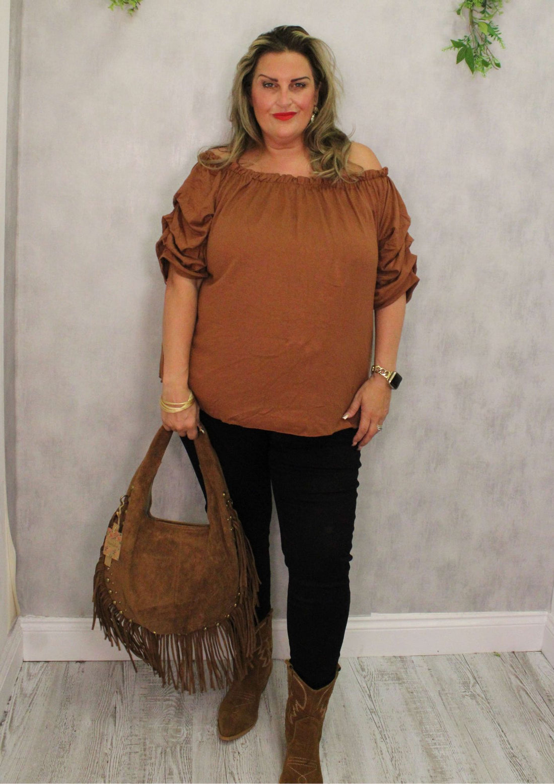 Tuck Sleeve Fine Knit Top