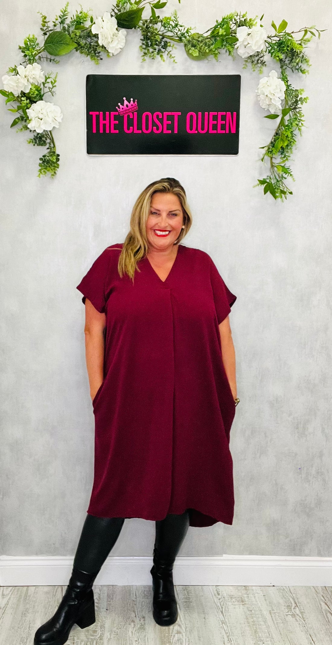 V Stitch Dress Plain