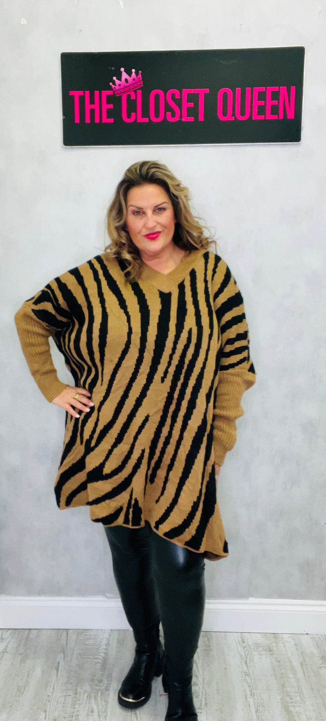 Square V Jumper Zebra