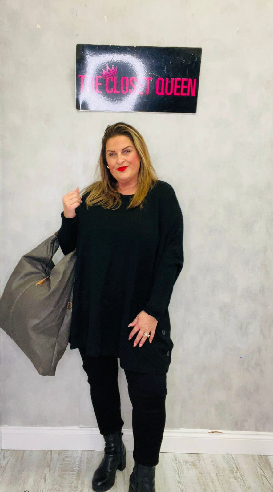 Centre Trim Button Side Jumper