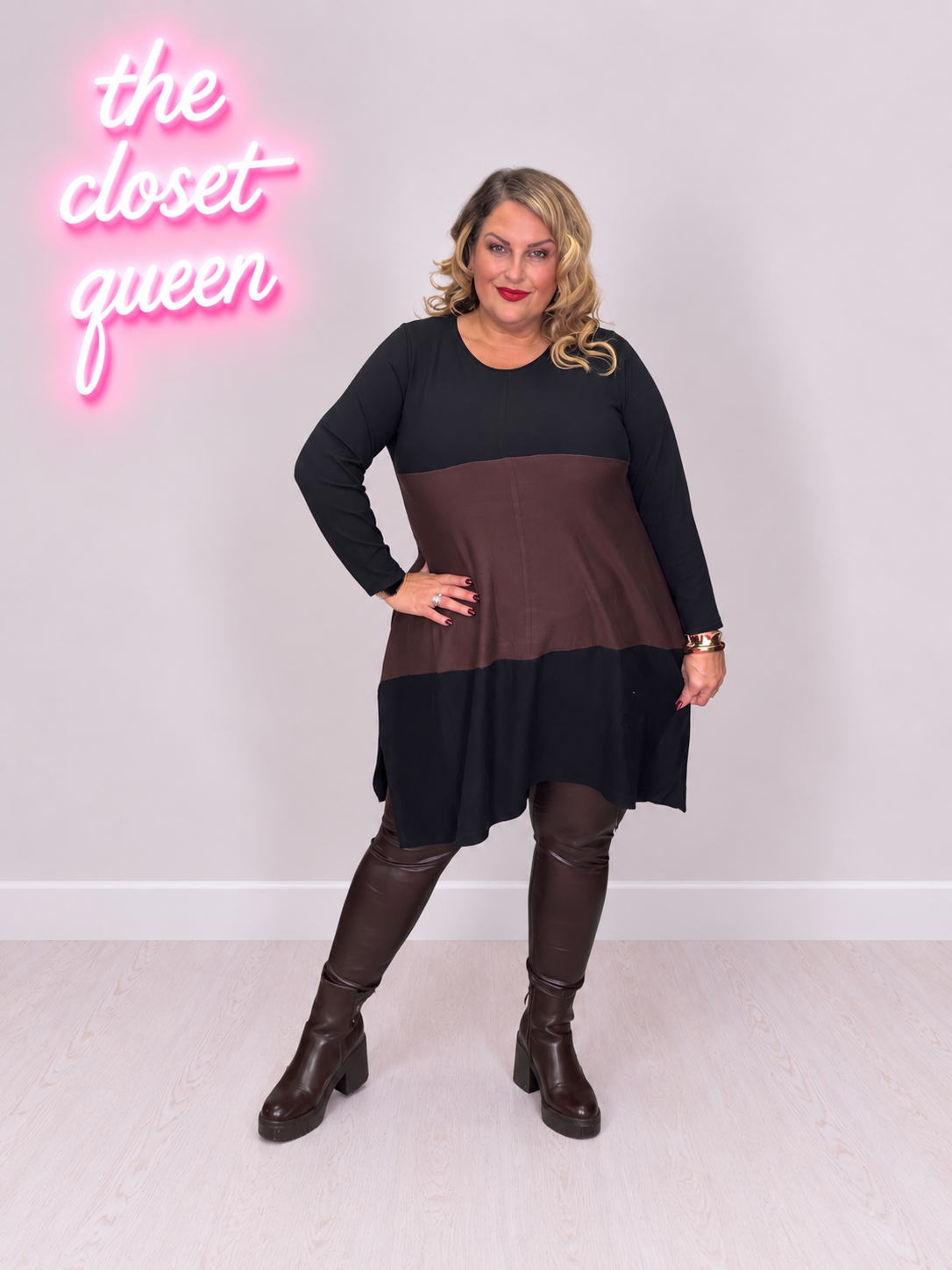 Angle Side Strip Dress