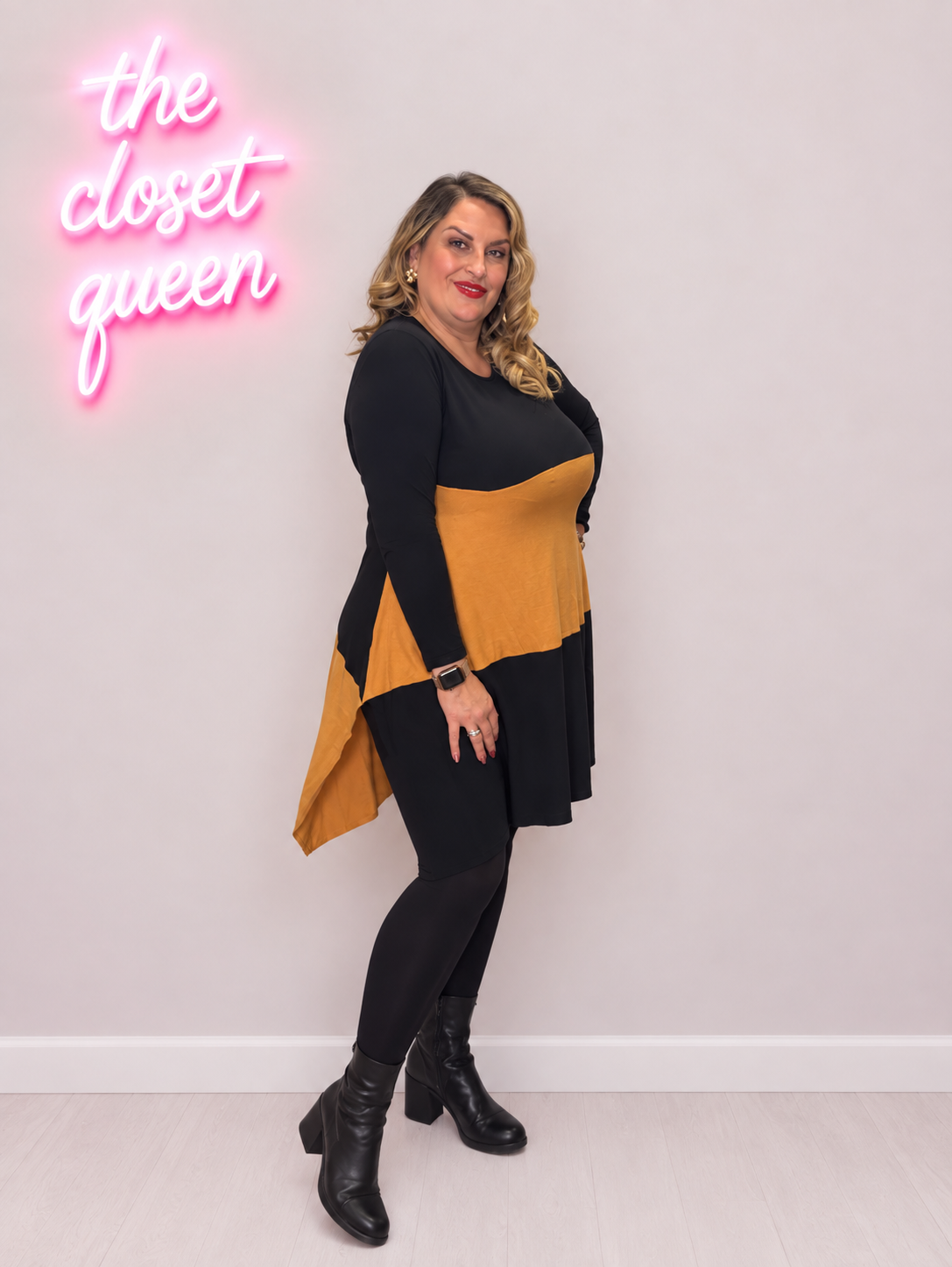 Angle Side Strip Dress