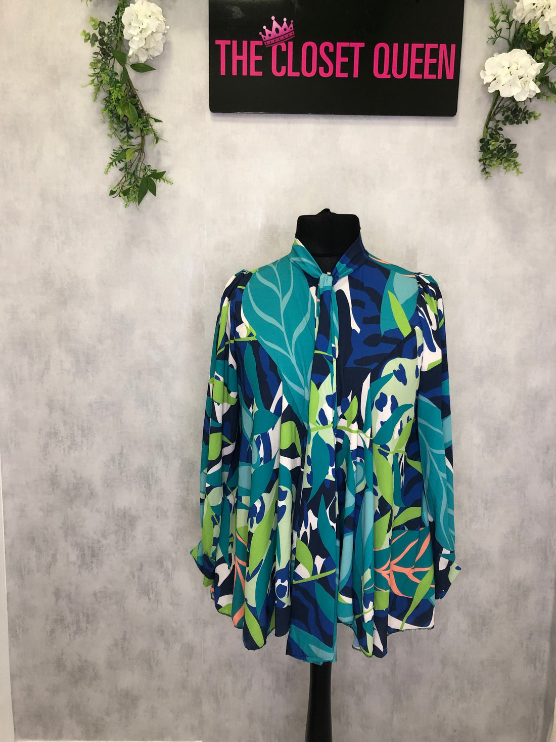 Flow Bow Blouse Midsize LOL Print