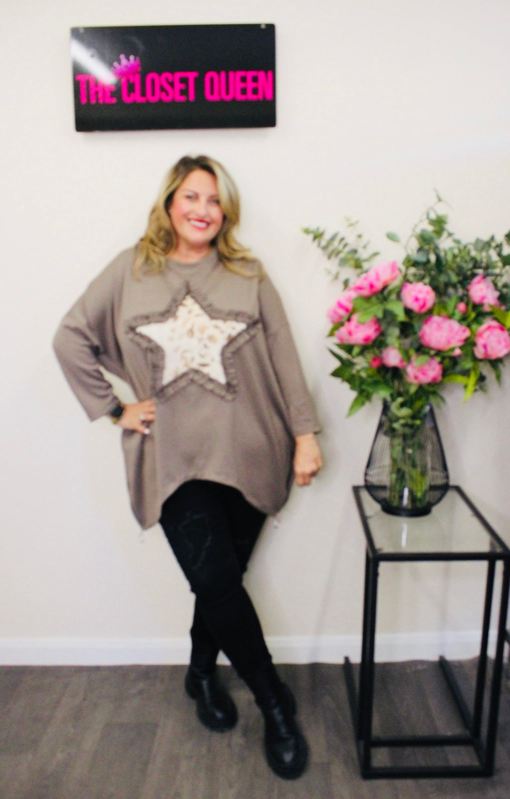 Bounce Ruffle Star Top