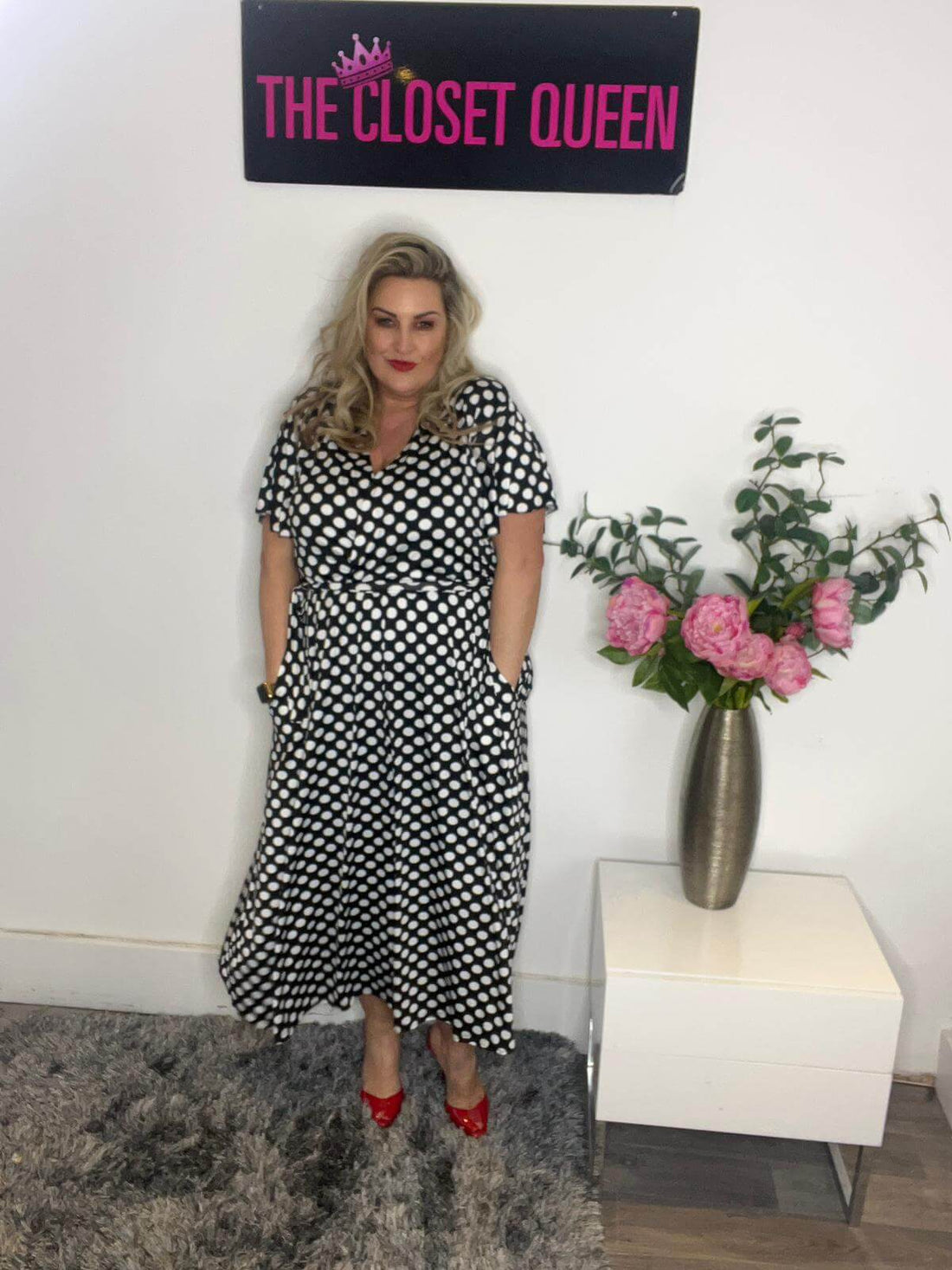 capri dress short sleeve polka black and white