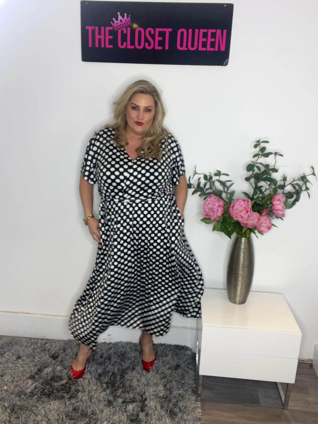 capri dress short sleeve polka black and white