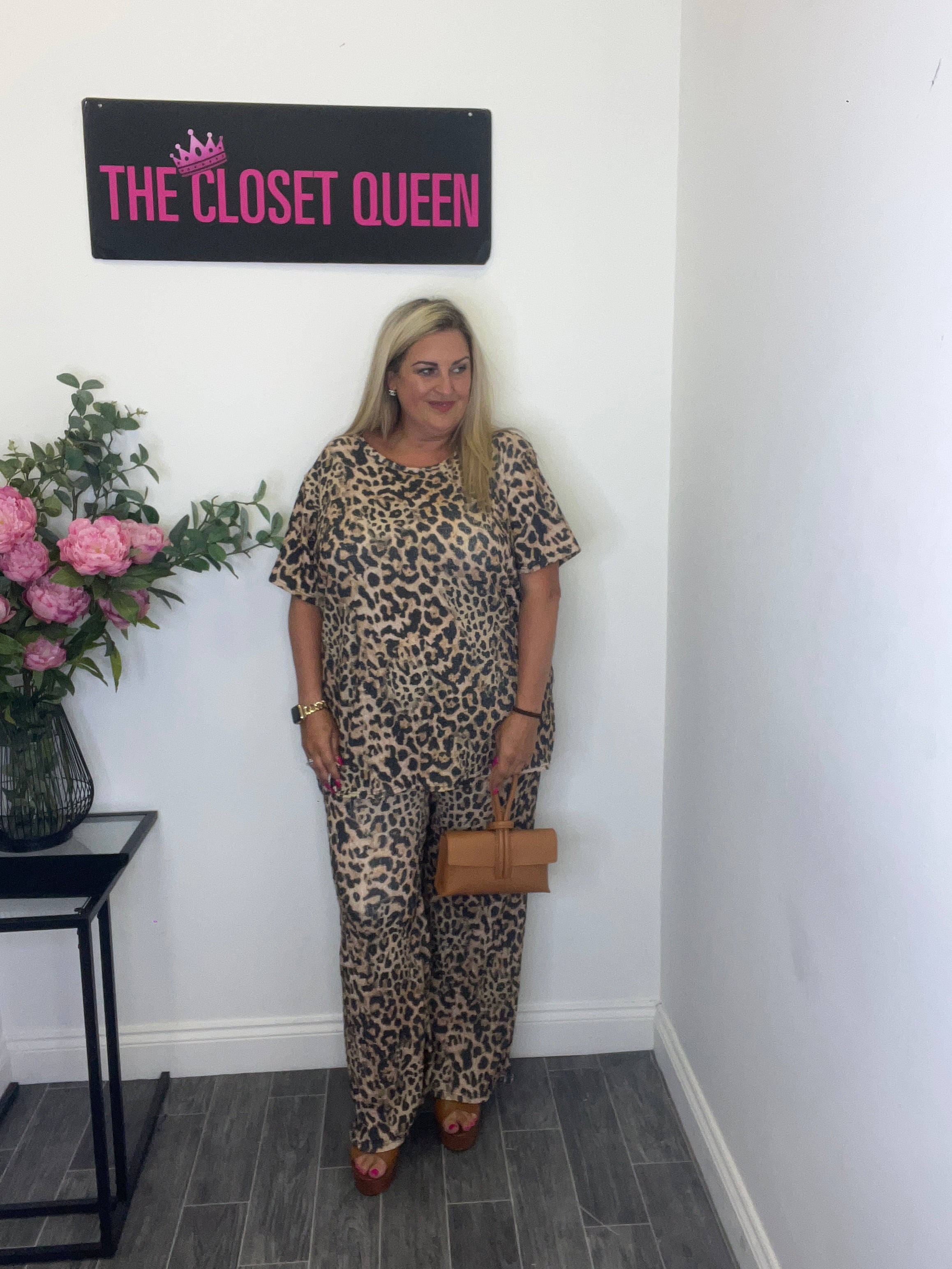 Cheetah print two piece outfit outlet