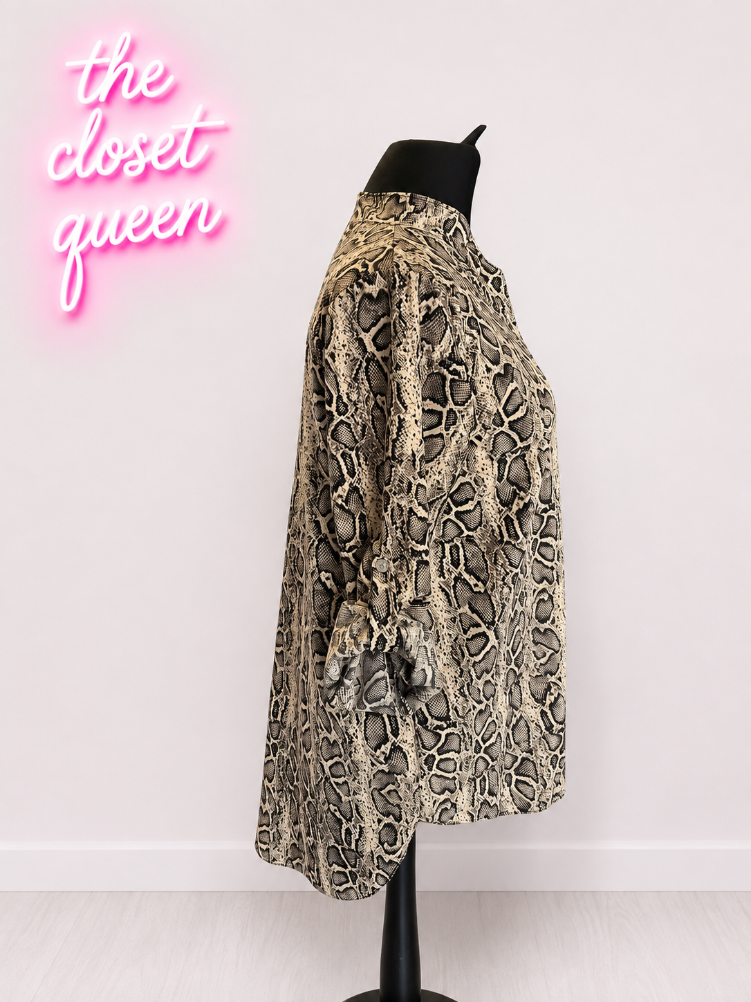 Epaulette Animal Top Snake