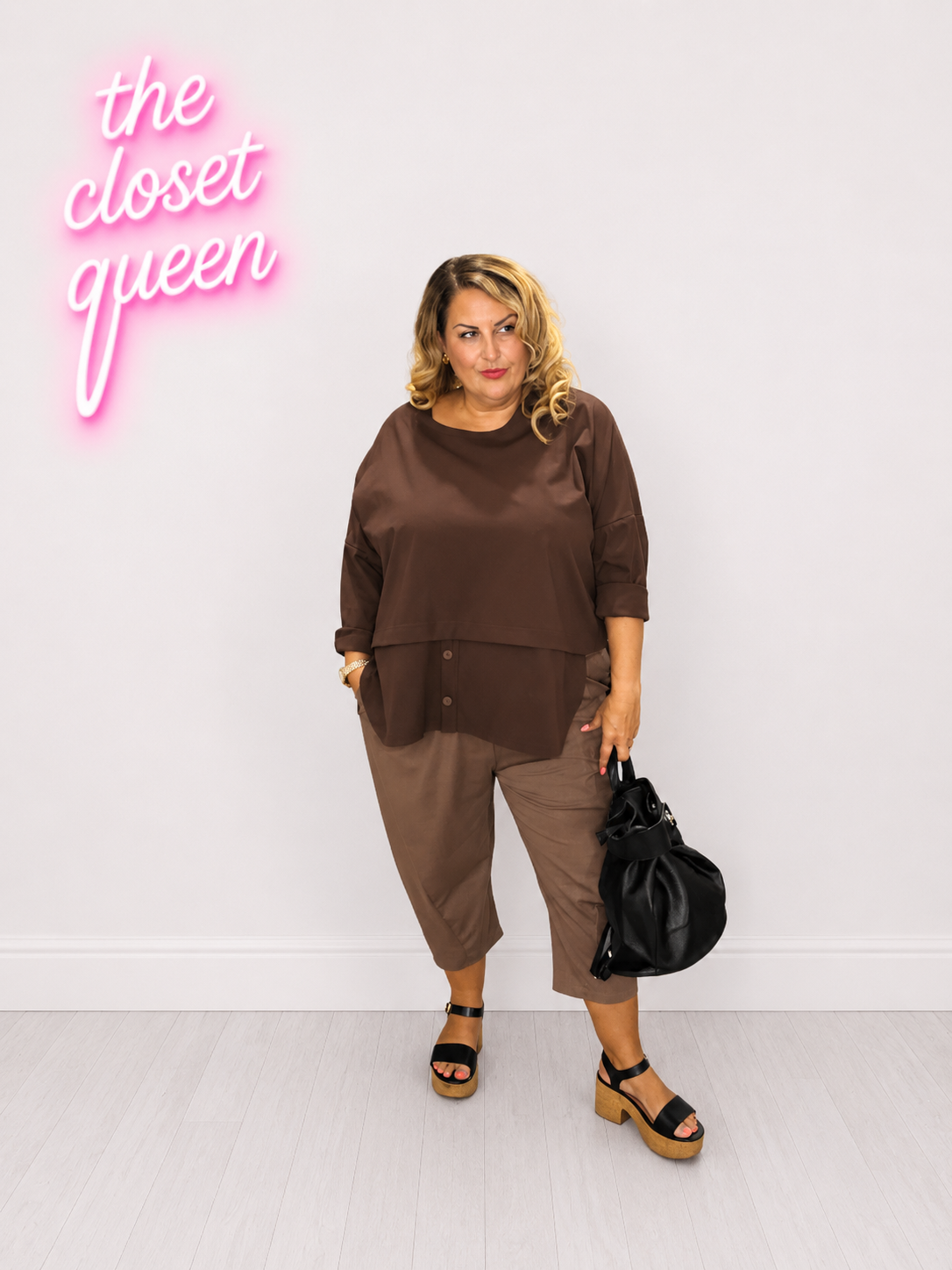 Frankie Button Bottom Top