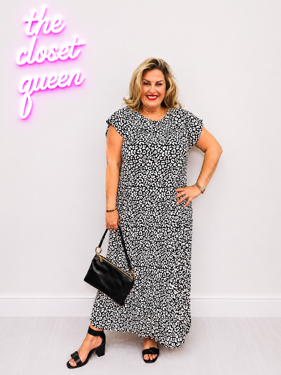 Full Pleat Dress Wall Print