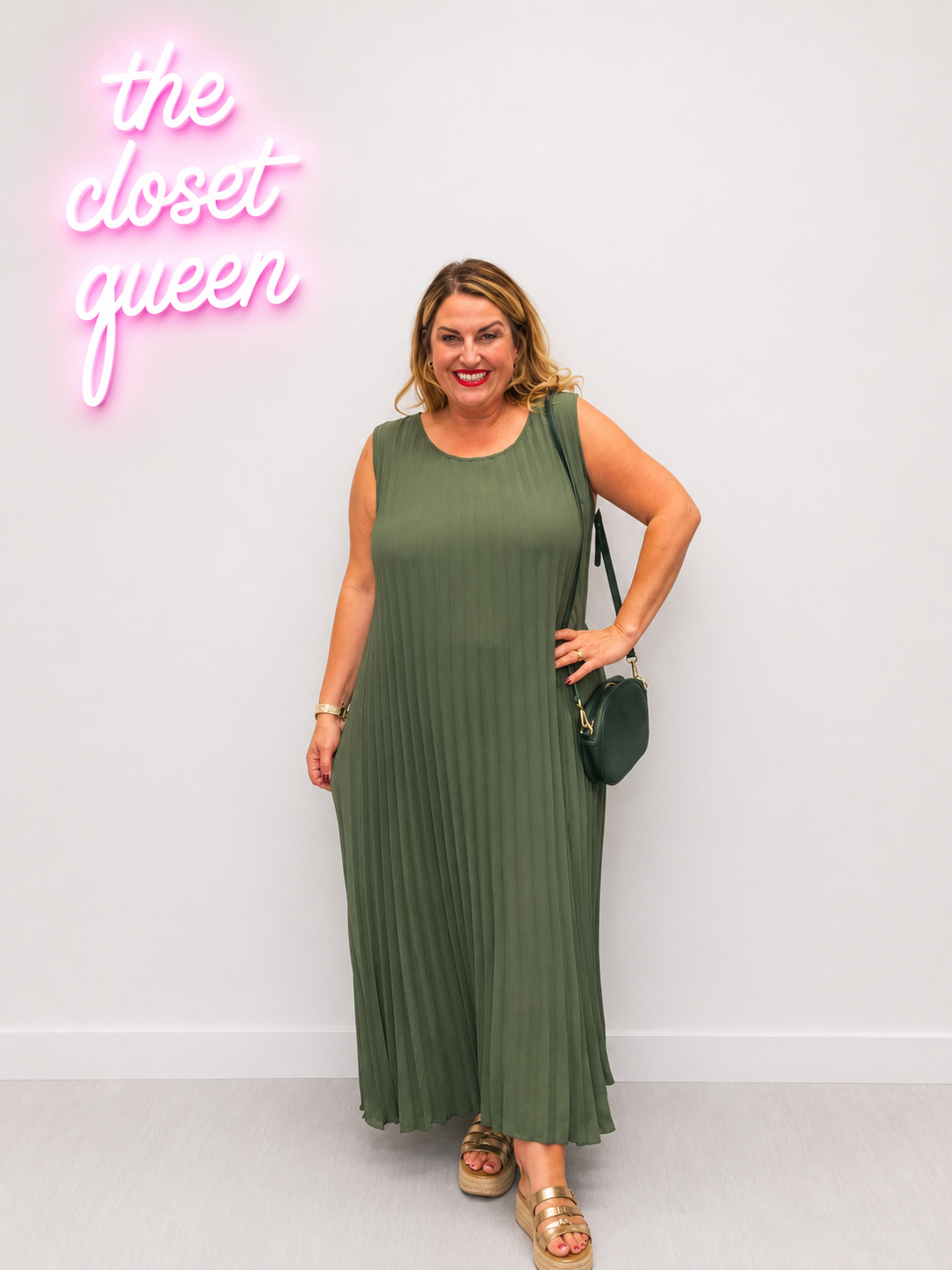 Full Pleat Vest Dress