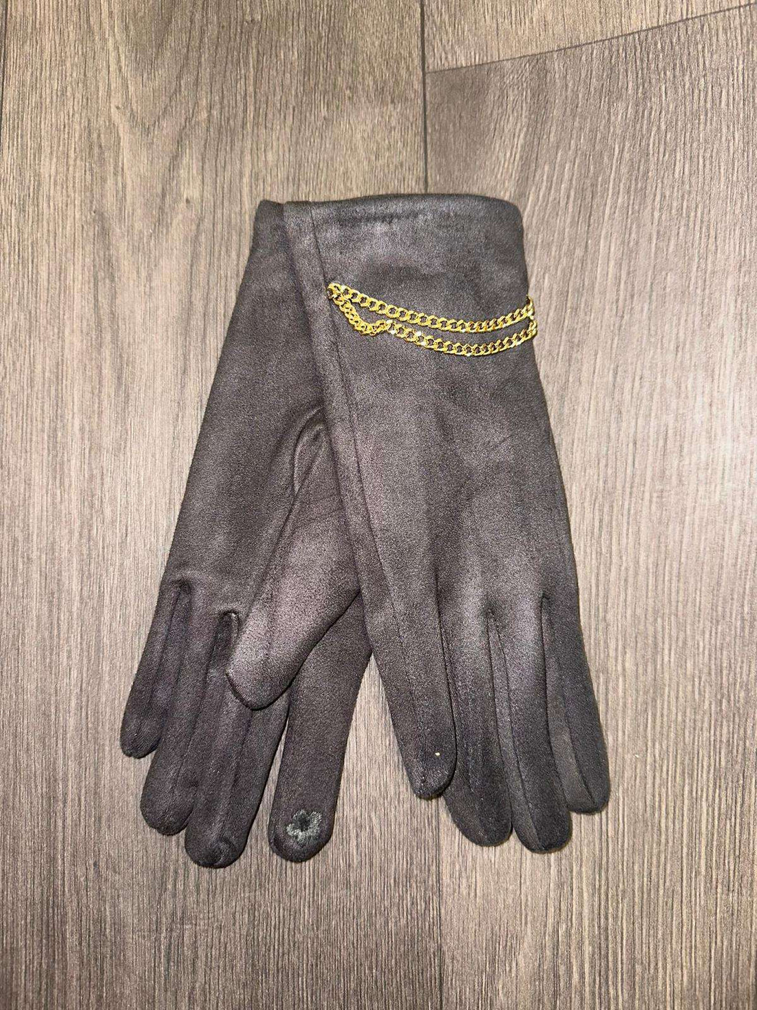 Link Chain Gloves