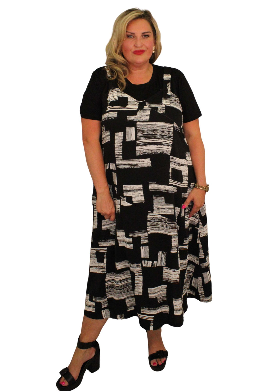 Pinny Dress Block Line
