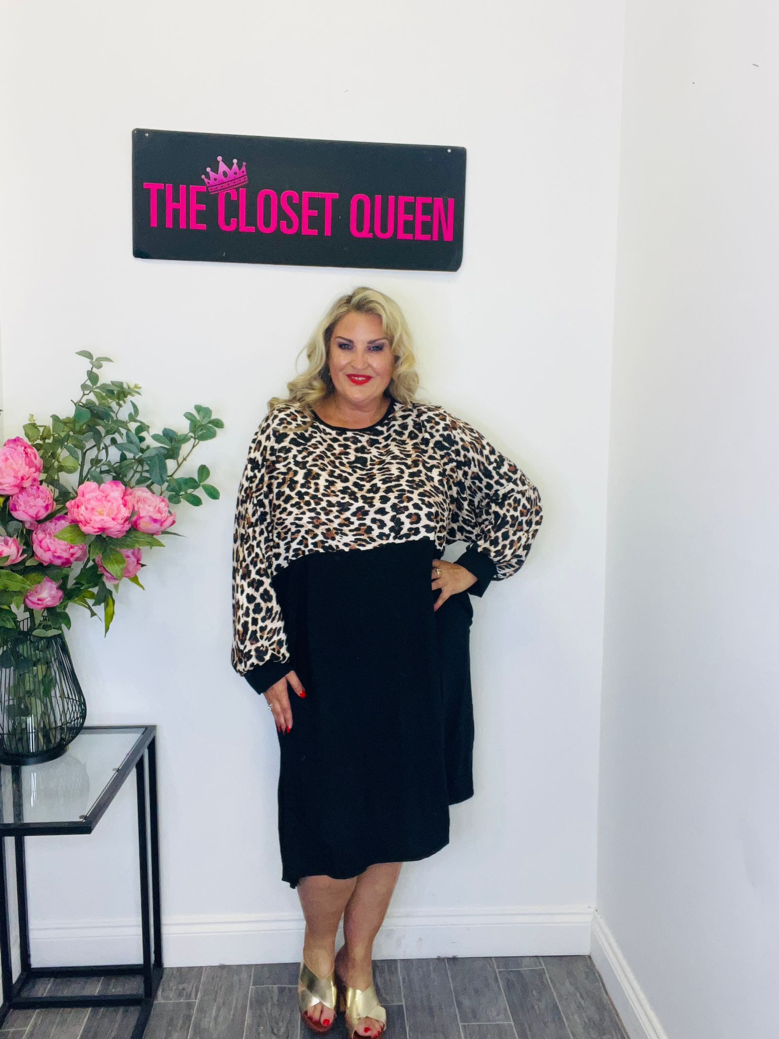 Plus size black skirt queen best sale