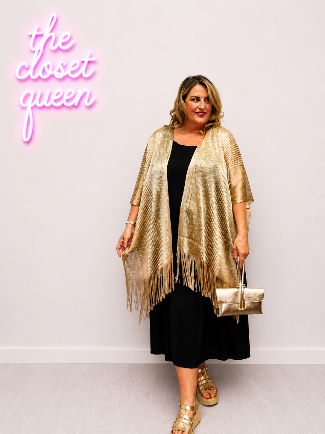 Shimmer Throw Over Lines